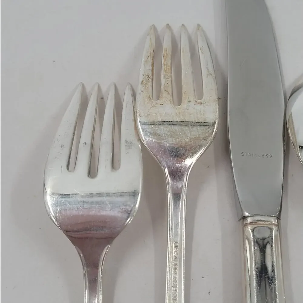 Rogers‎ Brothers Silverplate Eternally Yours Coquette 5 Piece Setting 8-8